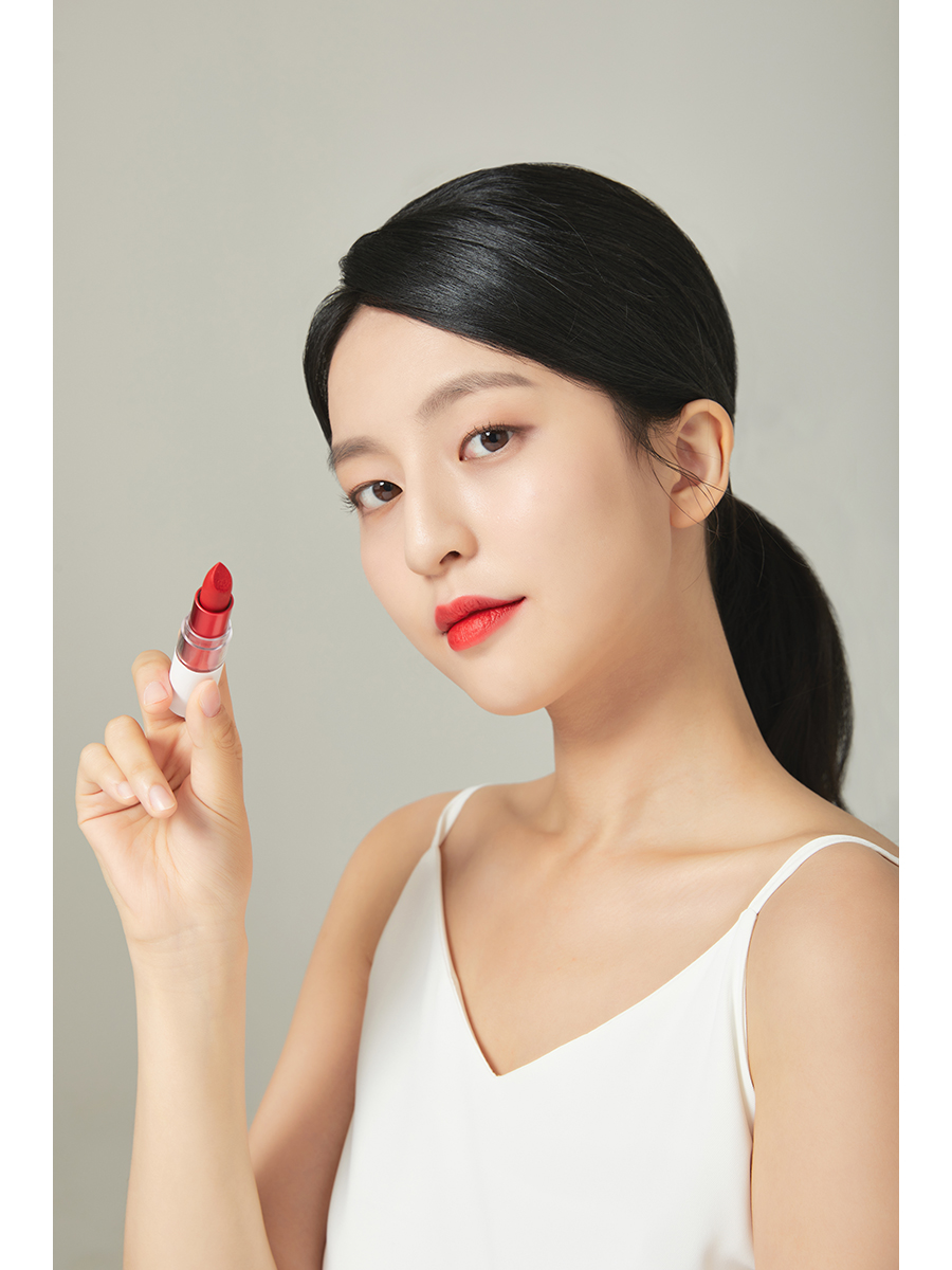 RED COOKIES Губная помада Marshmallow Powder Lipstick (A1 Twenteen Red) 3,5гр