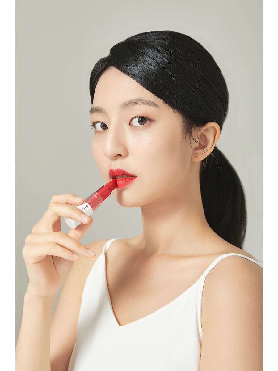 RED COOKIES Губная помада Marshmallow Powder Lipstick (A1 Twenteen Red) 3,5гр