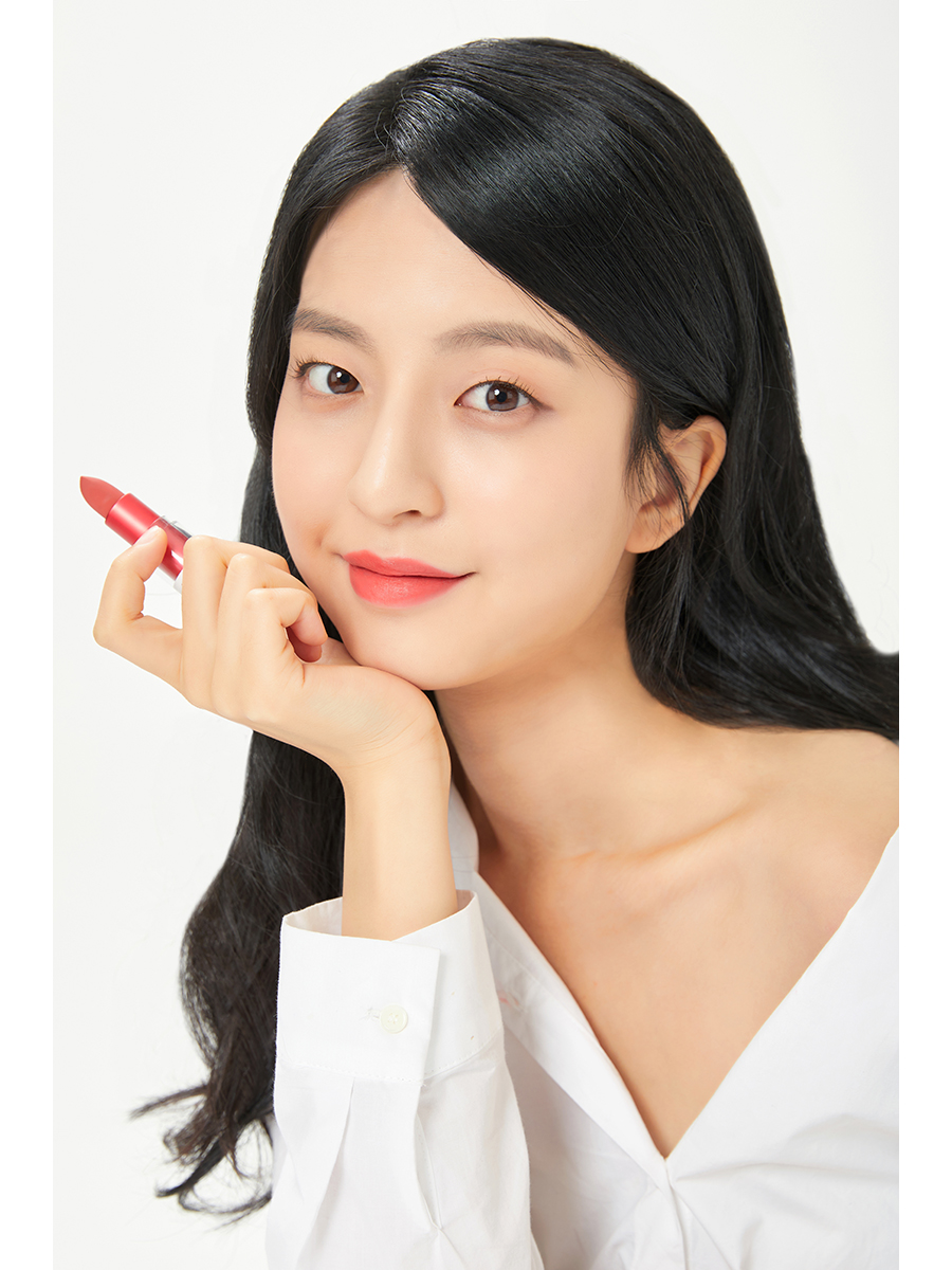 RED COOKIES Губная помада Marshmallow Powder Lipstick (A3 Nature Belle) 3,5гр